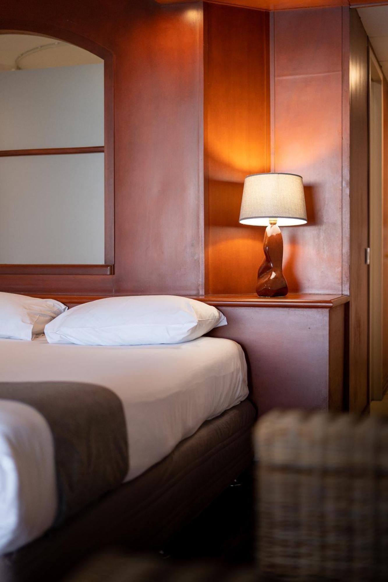 Hotel Nouvata Numea Habitación foto
